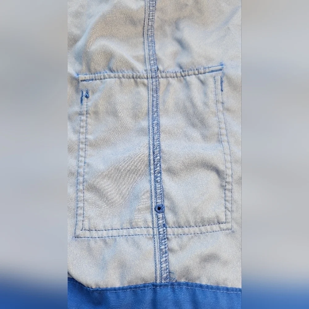 Hollister Men's California Board Shorts with Contrast Drawstring - Sz XL
